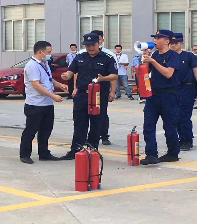 图片40.jpg 图片40.jpg